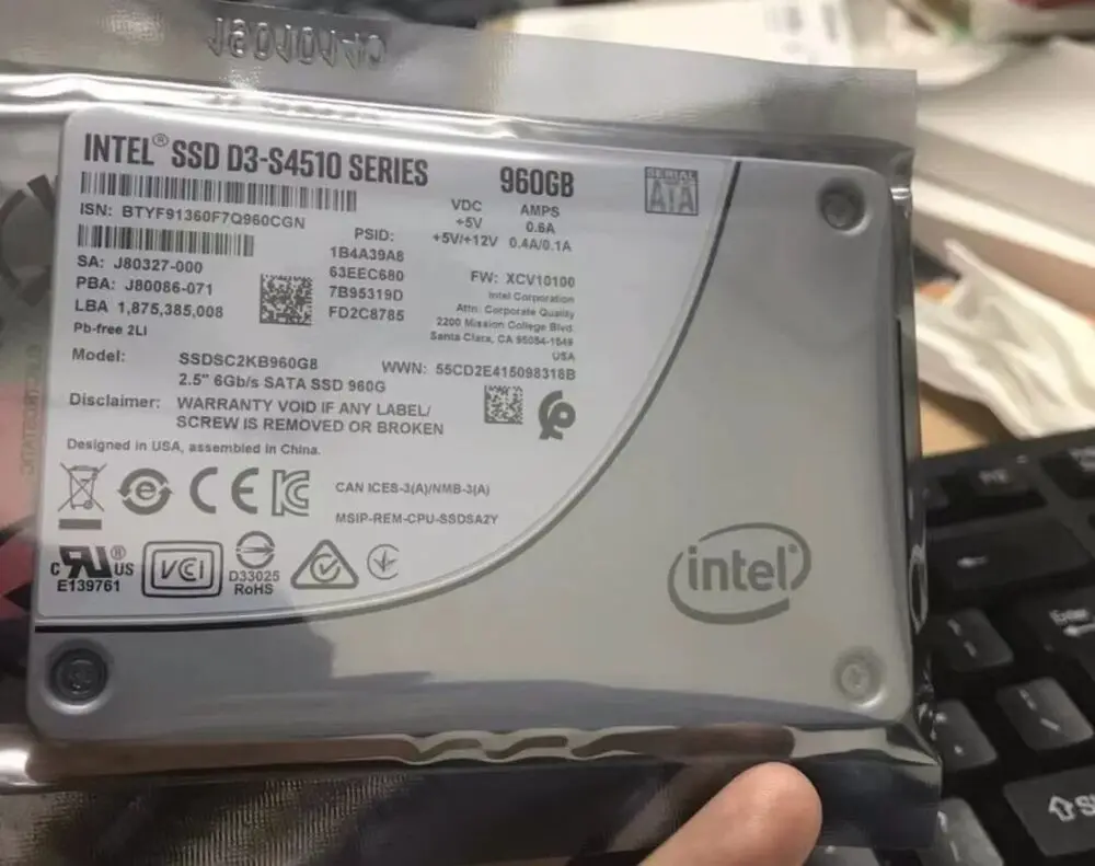 

960GB S4510 SSD SATA III 6Gb/s 2.5" Internal SSD SSDSC2KB960G801