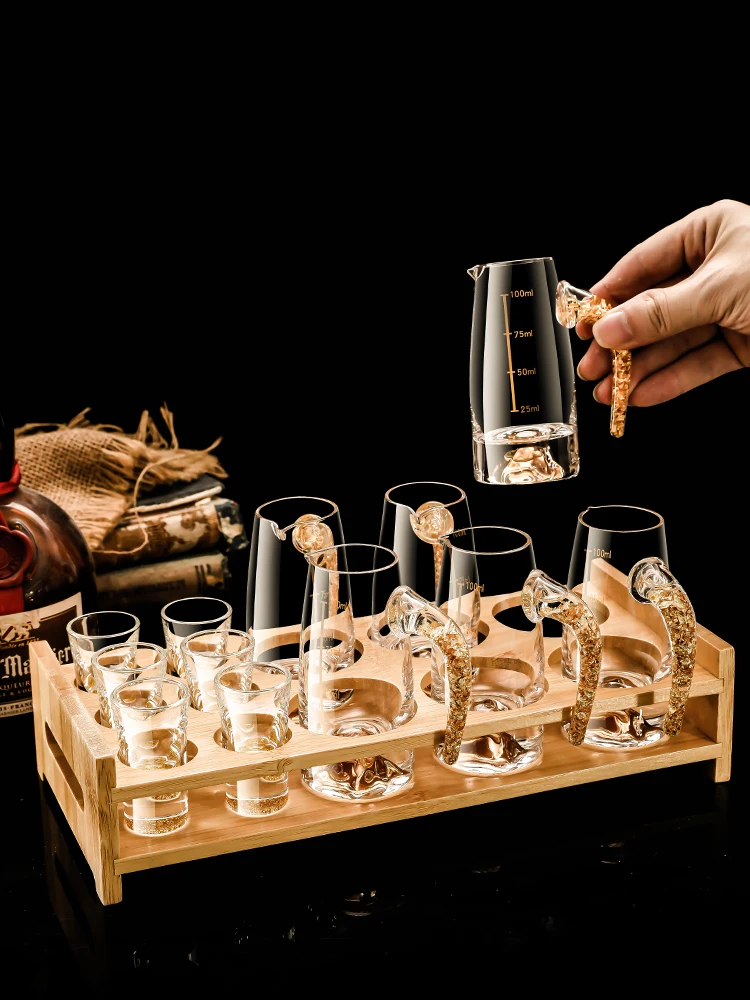 Home Use Glass Liquor Cup Set with Sc for Restaurant Foreign Wine Pouring Pot Mainly Used in Commercial Scenarios
