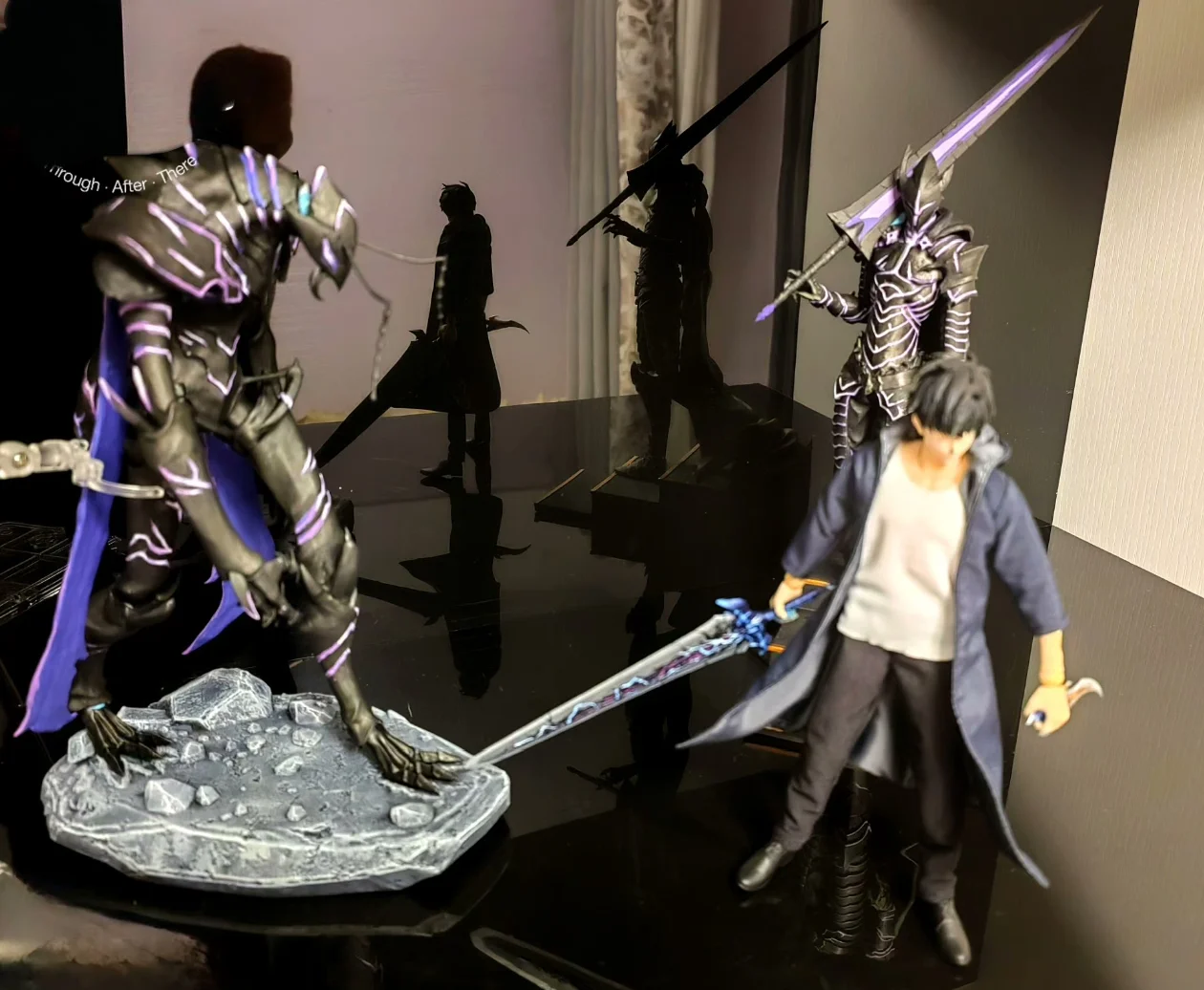 Sf2e340ab51d44f7e8fd4be1adfebf8faL - Solo Leveling Merch