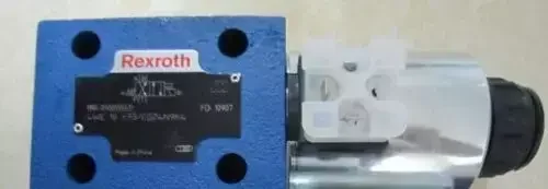 

Клапан 4WE10Y33/CG24N9K4 rexroth R900593277