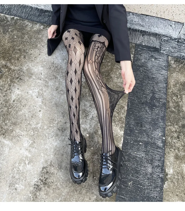 Description Picture 5 of itemWomen Sexy Fishnet Tights Lolita Lace Stockings Stars Rose Spider Skull Moon Butterfly Jacquard Pantyhose Socks Erotic Lingerie