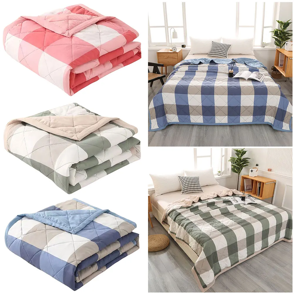 Quilted Spring Summer Quilt Soft Lightweight Duvet Summer Blanket Queen King Bed Breathable Blankets Comfortable Washable Quilts