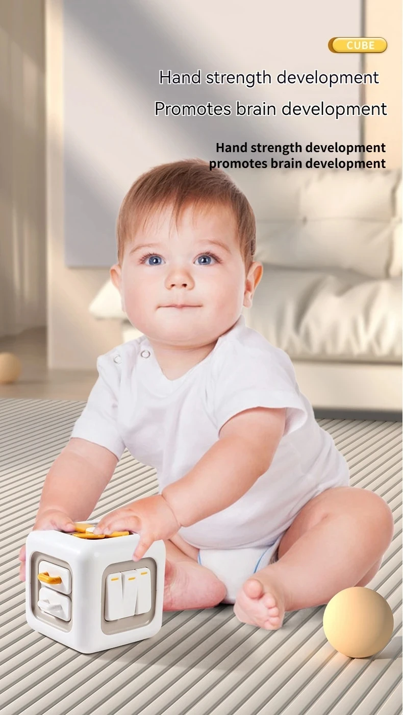 Montessori kocka s viacerými panelmi aktivít