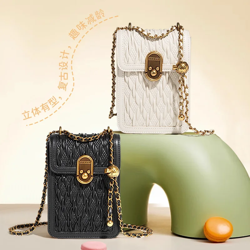 Disney Mickey Purses and Handbags Retro Luxury Bags for Women Kawaii Crossbody Fashionable Shoulder Bag Phone Case Cute Wallet