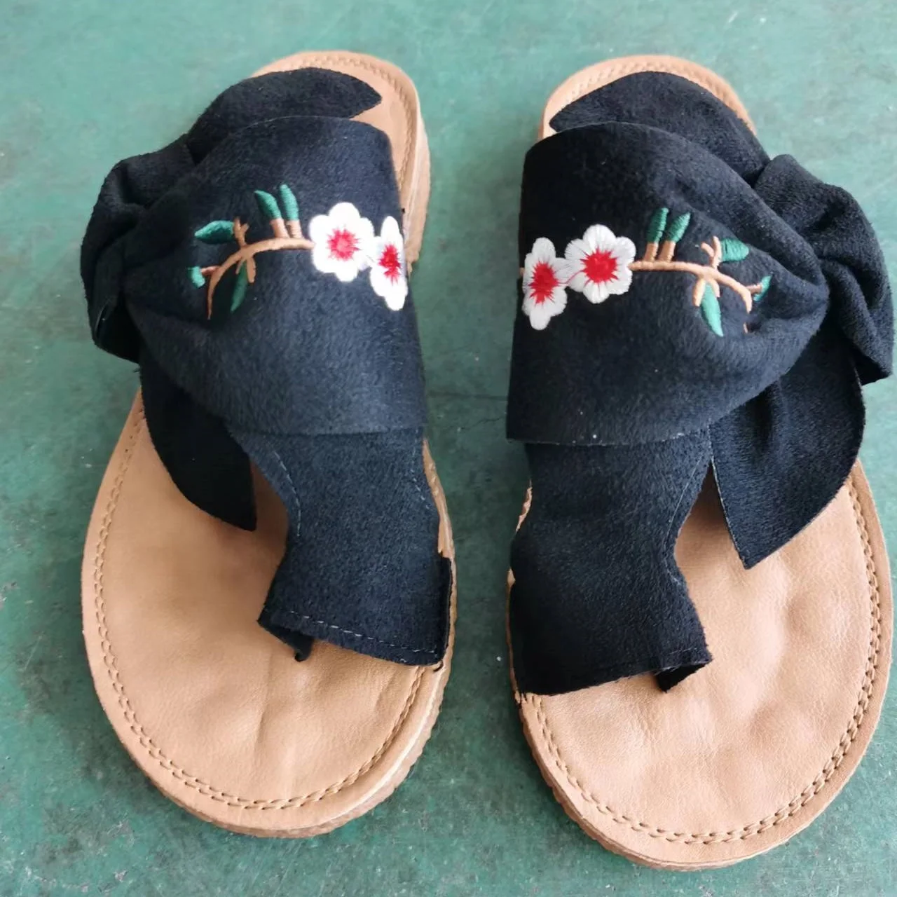 Women's Slippers 'Fashion Piece' 2022 Casual Comfort Soft Bottom Flat Slippers Open Toe Fish Mouth Plus Size Shoes With Flowers