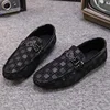 Loafers New Men's Casual Breathable Shoes Comfort Plaid Leather Casual Shoes for Men Slip on Concise Quality Drive Men Sneakers