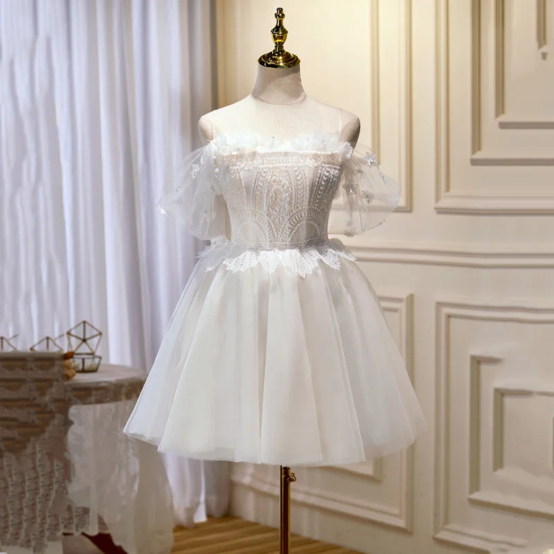 

Boat Neck Evening Dress Embroidery Pleat Knee Length A-Line Short Sleeves Tulle Luxurious Plus Size Women party Dresses B2462