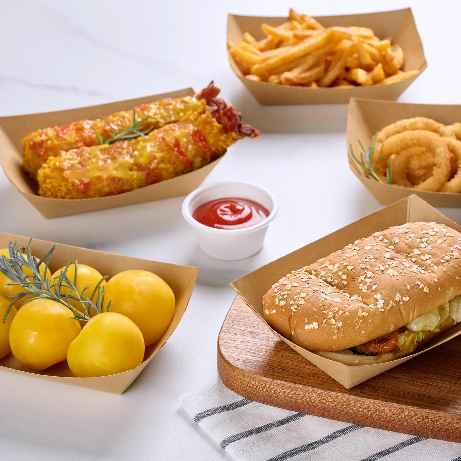 Disposable Containers Disposable Lunch Box 30/50/100Pcs Kraft Paper Boat Shaped Plates Disposable Salad Dessert Pine Cake Snack Bowls Food Tray for Kitchen Party Tableware