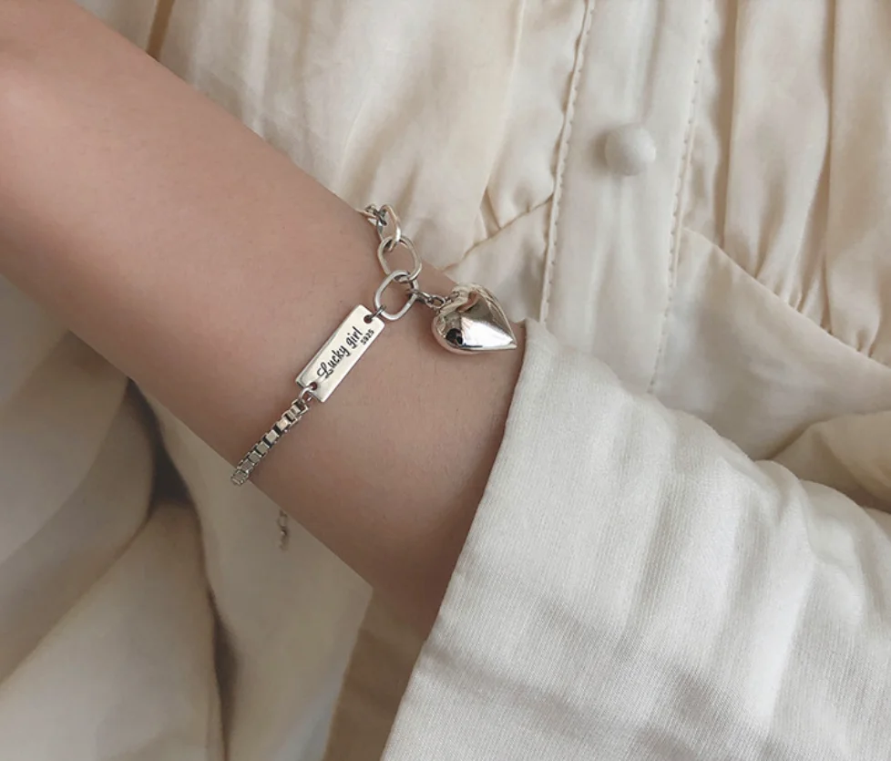 Simple silver plated retro bracelets Square Letter tag heart pendant bracelets for women fashion jewelry