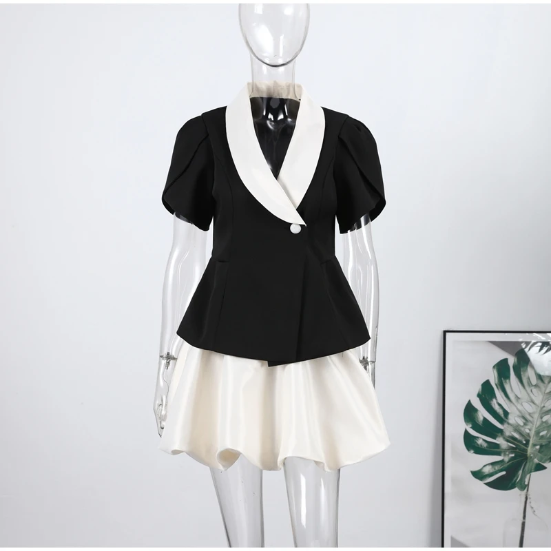Elegantes Blumenmuster-Rock-Set für Damen: Schicker Puffärmel-Blazer und Bubble-Minirock-Anzug – Frühjahr 2026, Alltags-Freizeitoutfit für die Dame – Detail 2