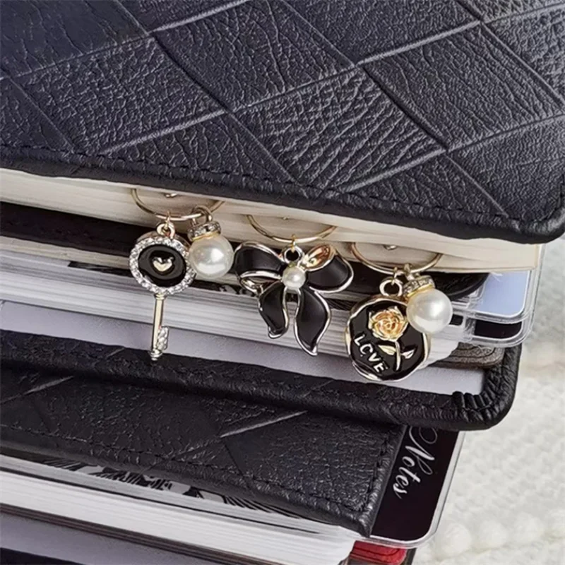 INS Black Golden Key Paper Clips Cute Bookmark Ins Style Book Decoration Notebook Planner Accessories
