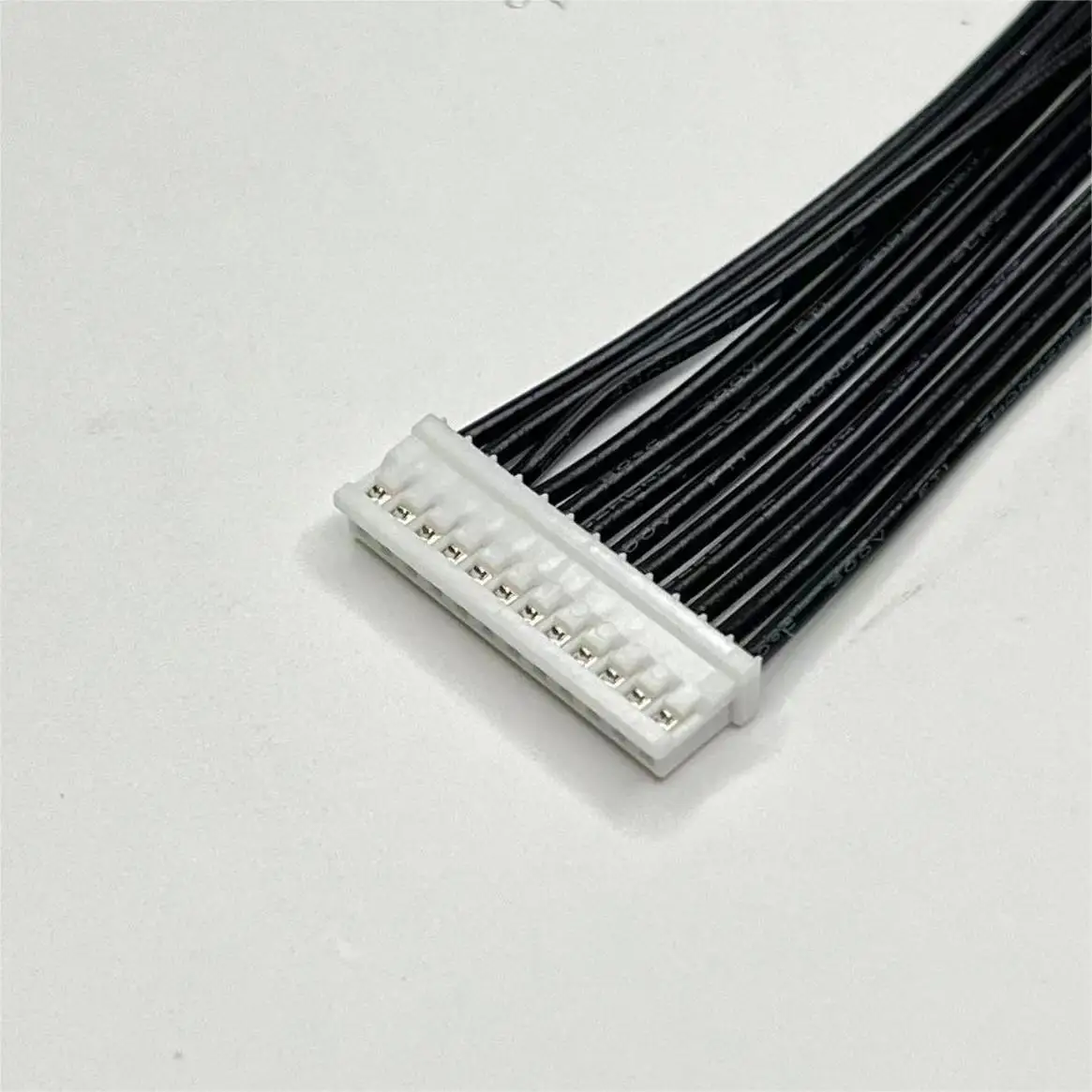 Фото 874391200 провода жгут, MOLEX Pico Spox 1,50 мм Шаг кабеля столба, 87439-1200,12P, на полке, быстрая доставка №2