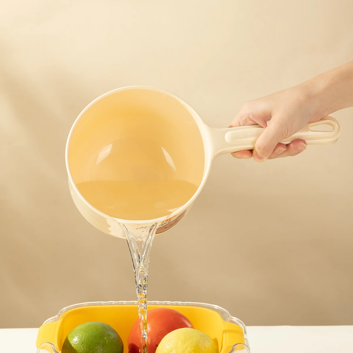 Plastic Water Ladle WORTHBUY Kitchen Thickened Water Dipper Long Handle Spoon Multifunctional Large Capacity Scoop