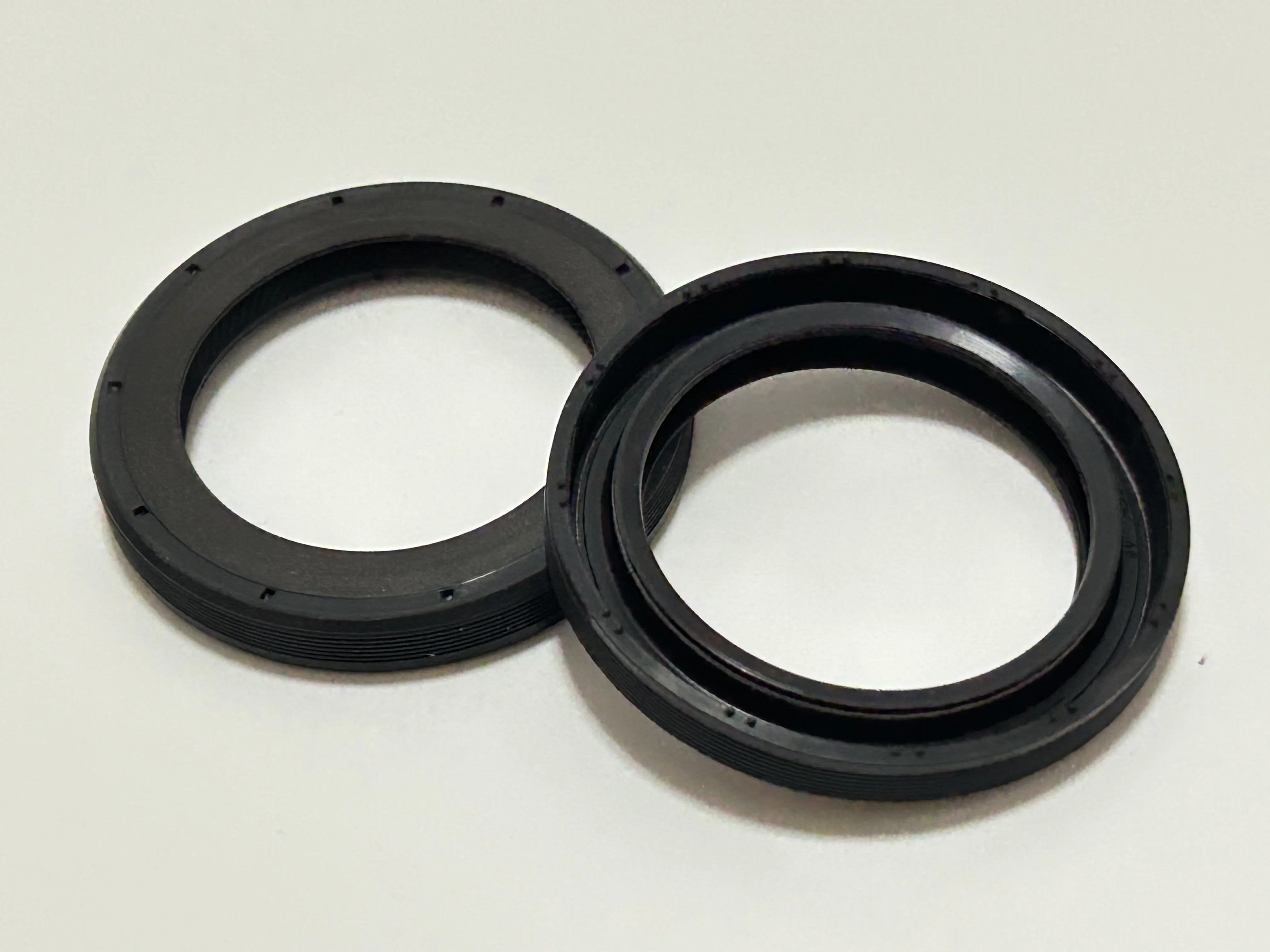 312164 3121.64 312140 3121.40 7703087209 8200279711 DP0 AL4 Axle oil seal left for Peugeot Renault Size 40*54*6