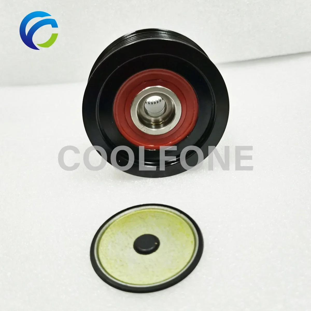 Alternator Freewheel Clutch Pulley for LAND ROVER FREELANDER VOLVO XC90 XC60 XC70 S80 V70 31316803 30750929 LR004305 30777744 alternator freewheel clutch pulley