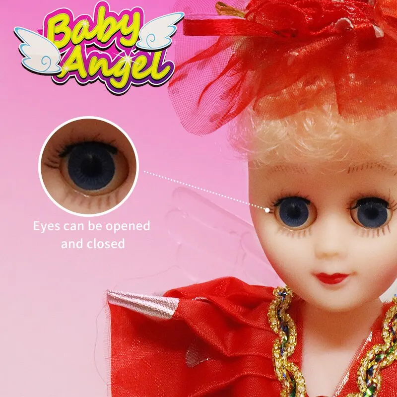 Küçük kanatları dönen melek çocuk oyuncak şarkı ve Wink simülasyon