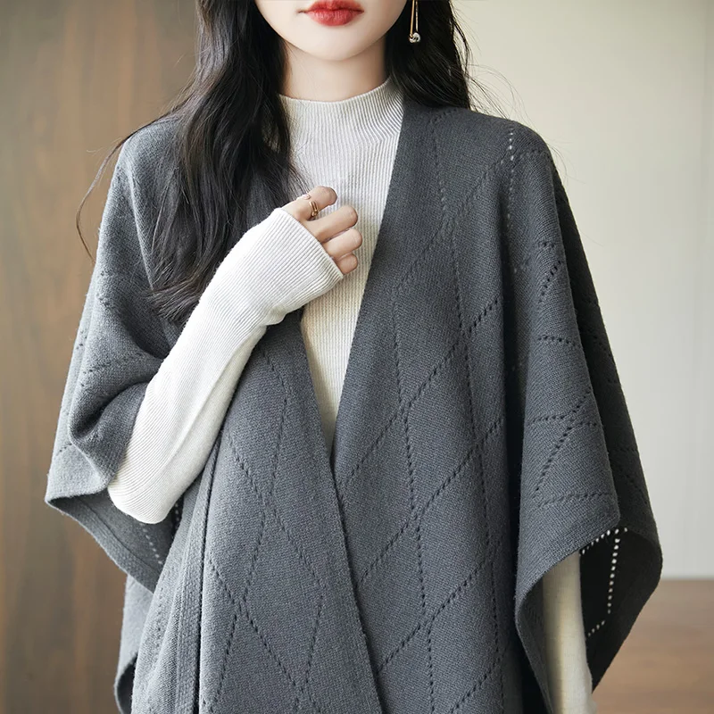 Pure Wool Shawl Cloak Women's Autumn And Winter New Shoulder Pad Neck Warm Scarf Diamond Hollow Knit Comfortable Shawl.