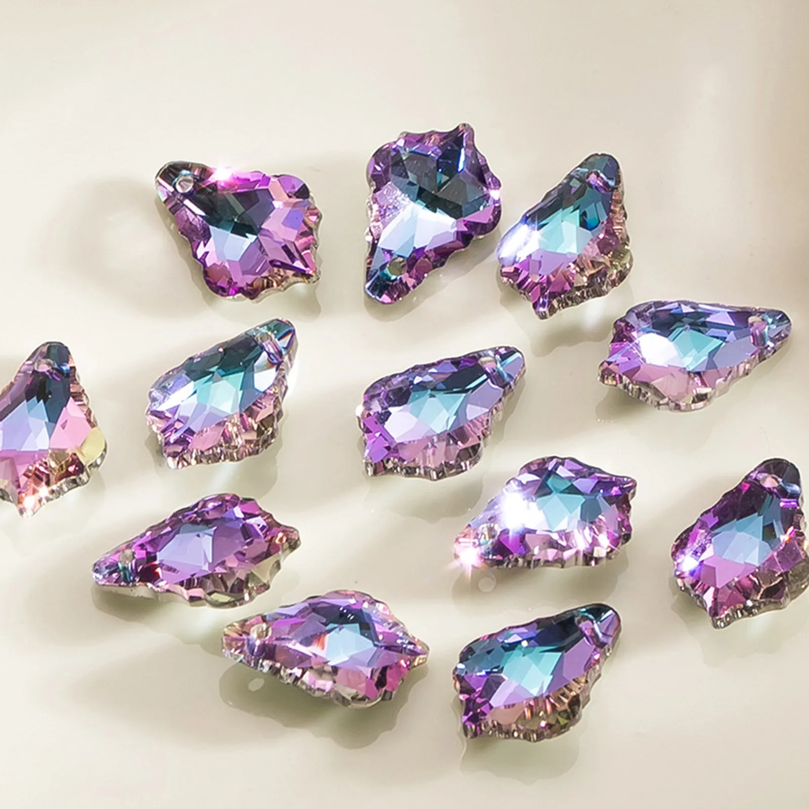 12PCs Waterdrop Kristall Glas Anhänger Farbverlauf Regenbogen Farbe Strass Charms Für Schmuck Machen Diy Halskette Liefert 16x11mm – Detail 4