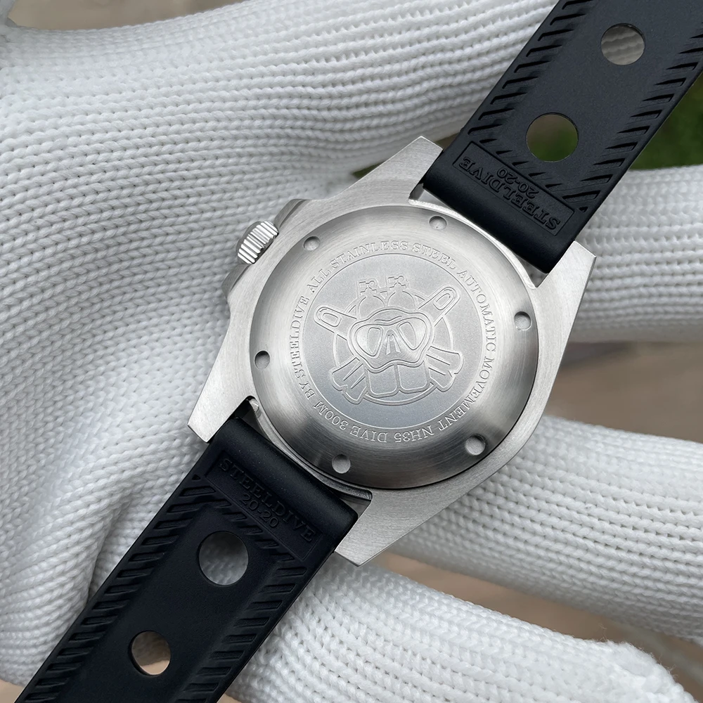 Mechanical Men's Watches BGW9 Luminous NH35 Movement 30ATM Water Resistant Dive Date Clock