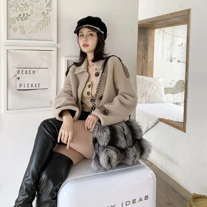 Women's New Fur Shoulder Bag Natural Fluffy Fox Fur Large Capacity Handbag Furry Fashion Luxury Crossbody Fur Bag