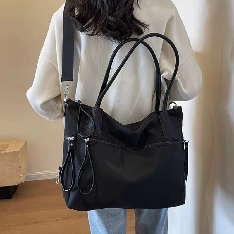 Vintage Nylon Women Shoulder Bag Large Capacity Waterproof Shoulder Bag Daily Commuting Handbag Travel Totes Bags Female Purses