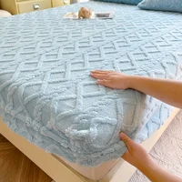 1 pc Fitted Bed Sheet for Winter Thick Warm sabanas Queen Size Solid Color Flannel Fleece Fluffy Bed Cover King Size Bed Sheets 1