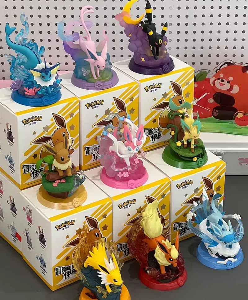 New Pokemon Figure Blind Box Eevee Figure Sylvion Vaporeon Anime Figure Eeveelution Figure Sorpresa Special Box Statue Doll Gift