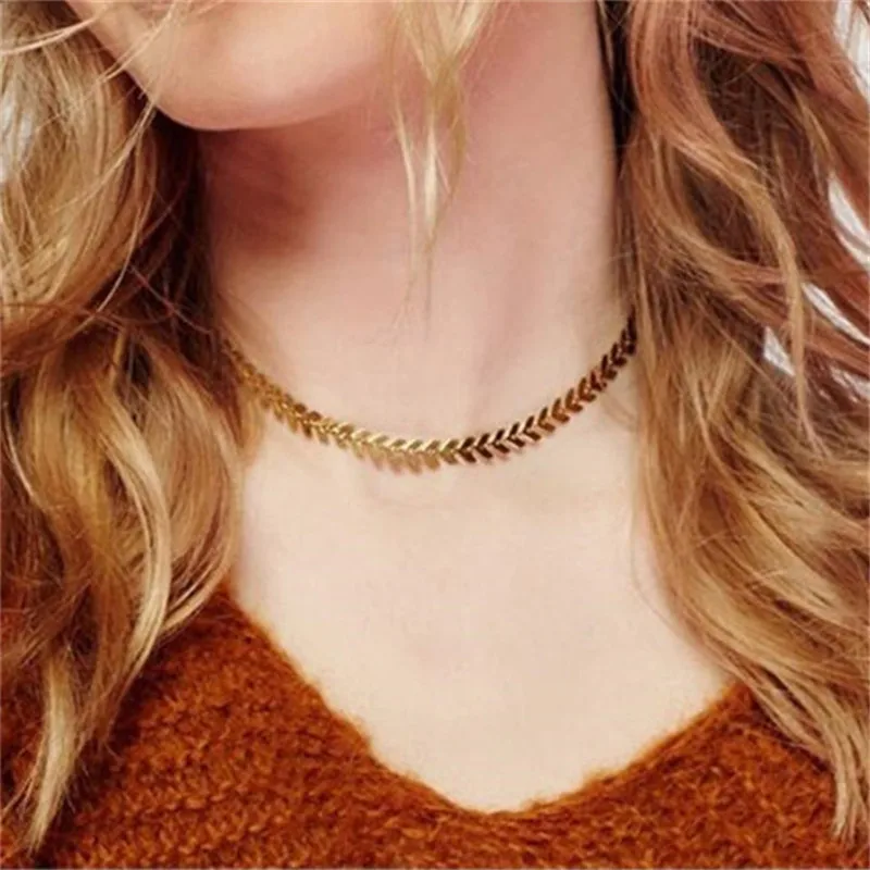European And American Circle Bright Metal Collar Punk Women Choker Necklace Fashion Short Blade Chain Necklace Torques Jewelry