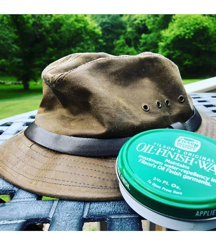 https://ae01.alicdn.com/kf/Sf304dca68dc548e986ac9cedd051602aP/American-Filson-retro-wax-canvas-waterproof-outdoor-adventure-fly-Lua-sunscreen-fishing-fisherman-hat.jpg