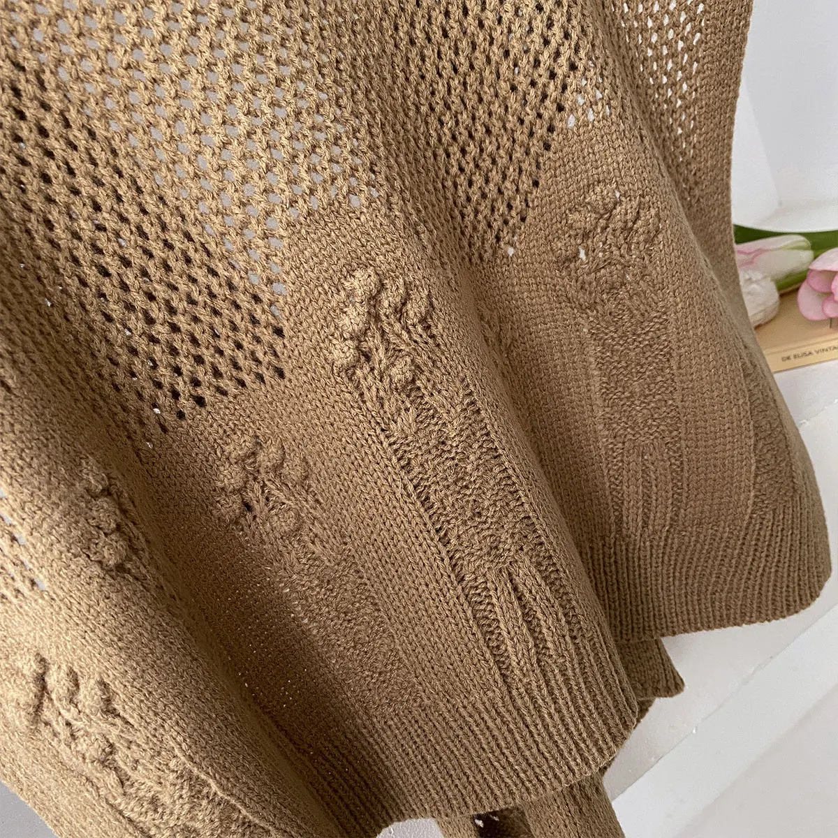 New Solid Color Knitted Shawl Scarf Women High-end Capes With Shirts Fashion Thin Neck Protectors For Spring and Autumn