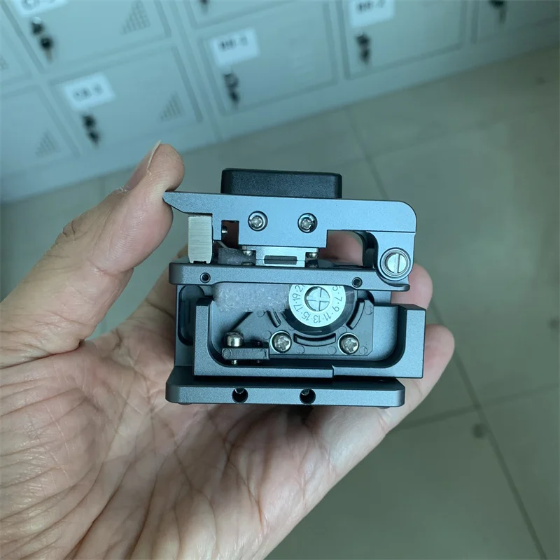New Popular MD-20 High Quality Fiber Optic Fiber Cleaver MD-20 High Precision Professional Cut Tool Cutting Knife
