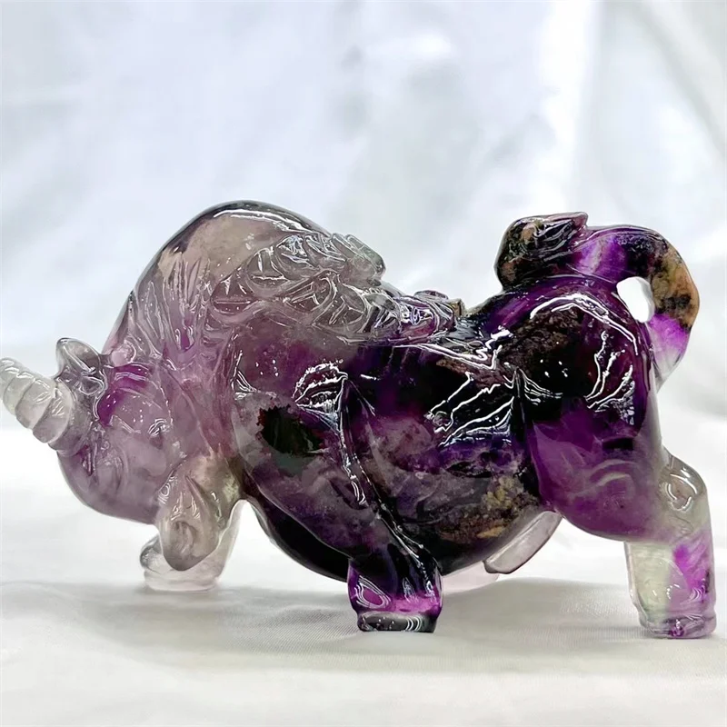 

9.5cm Natural Rainbow Fluorite Crystal Bull Hand Carved Animal Figurine Energy Crafts For Home Decoration As Gift 1pcs