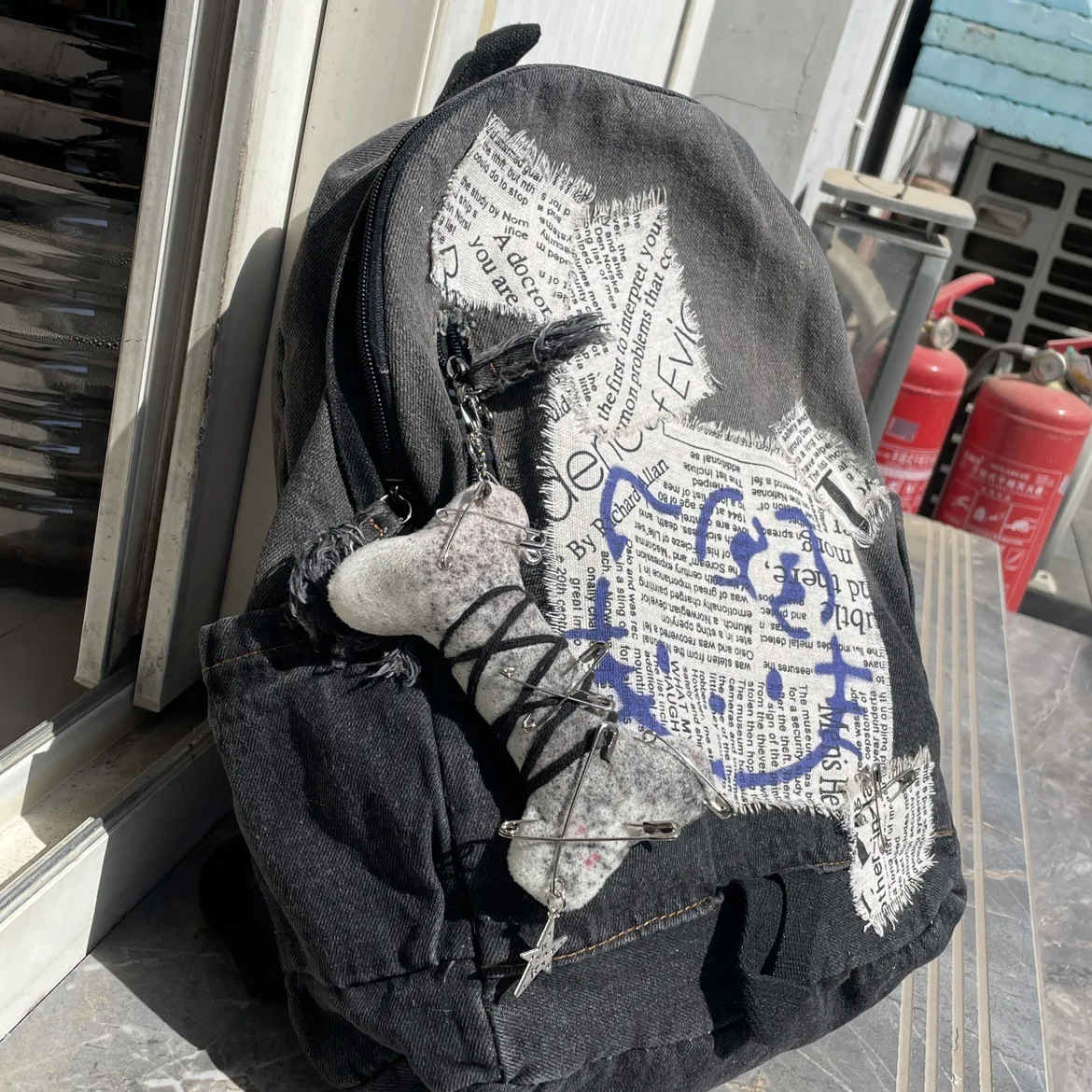 Hello Kitty hand-made ghost horse girl spray-painted gradient denim backpack cute bone cartoon large capacity school bag