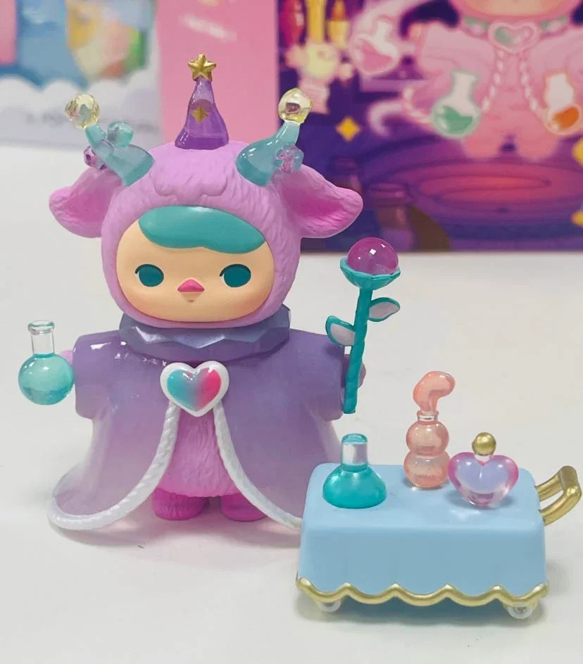 

PUCKY Fairy Tale Action Figure Purple Magician Chemist Elf Baby Healing Bear Angle Pucky Figurine Love Heart Art Toy
