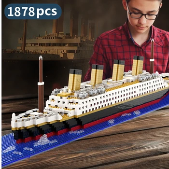 Titanic Creative Luxury Iceberg Cruise Ship Boat Wreck Set City DIY Model Building Blocks Bricks Toys For Children Adult Gift 1
