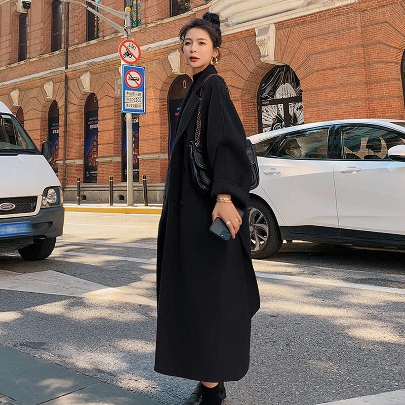Red Fashionable Woolen Coat Women's Autumn and Winter 2024 Temperament Mid-length Thick Woolen Long-sleeved Women's Jacket Trend