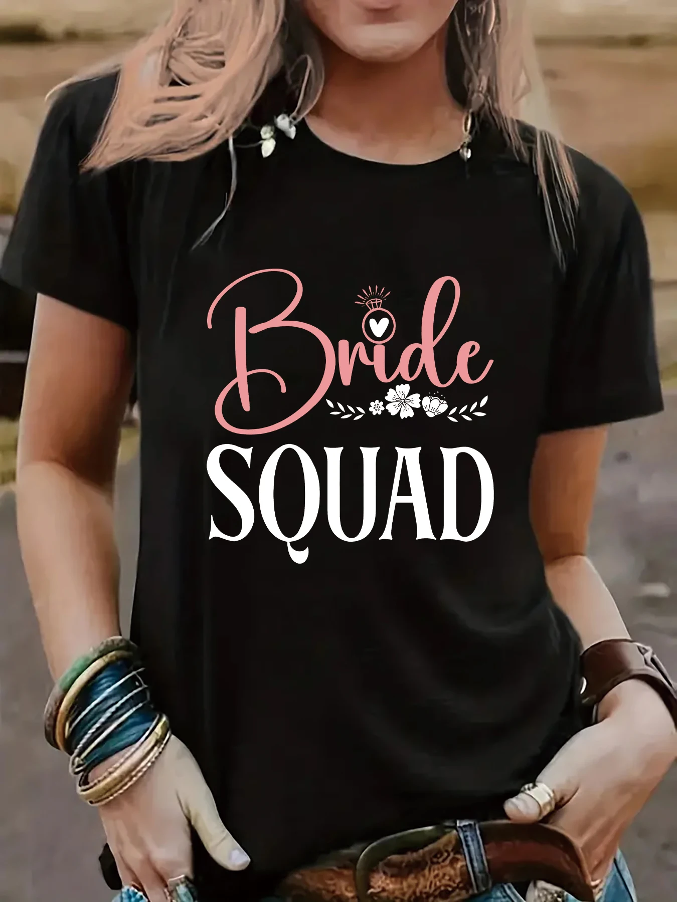 

2024 Bride SQUAD letter printed women's T-shirt Casual Fashion Harajuku Short Sleeves Round Neck