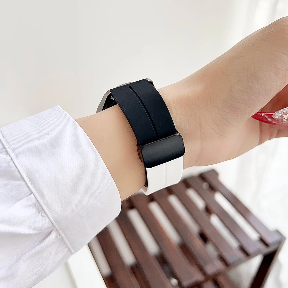 Adjustable Silicone Loop Strap - Premium Watchband Accessory