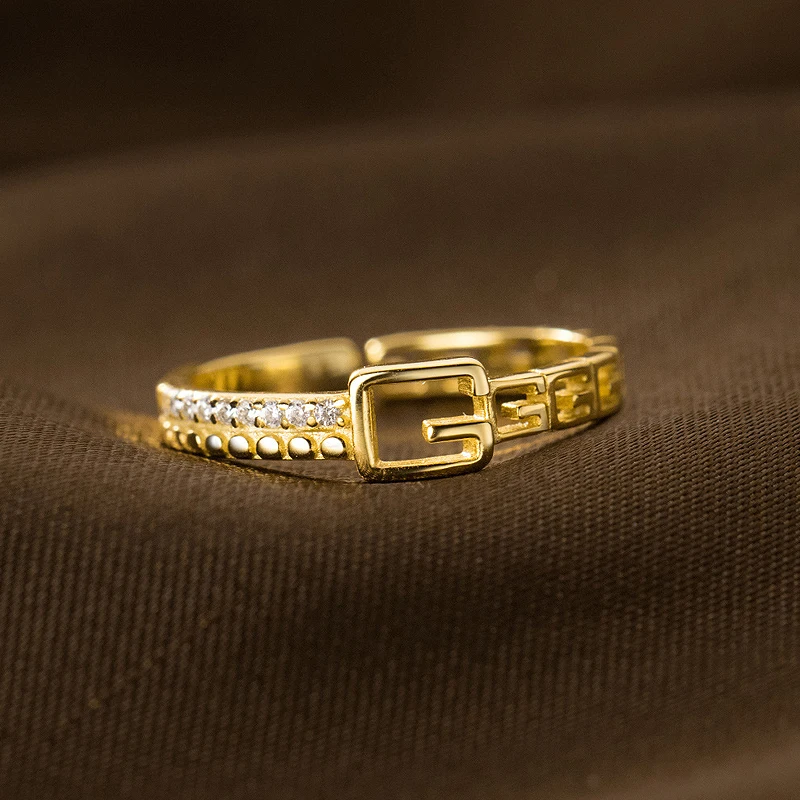 

925 Sterling Silver Women's Ring Korean Asymmetrical Hollow Zirconia Party Ring Simple Geometric Exquisite Jewelry Gift