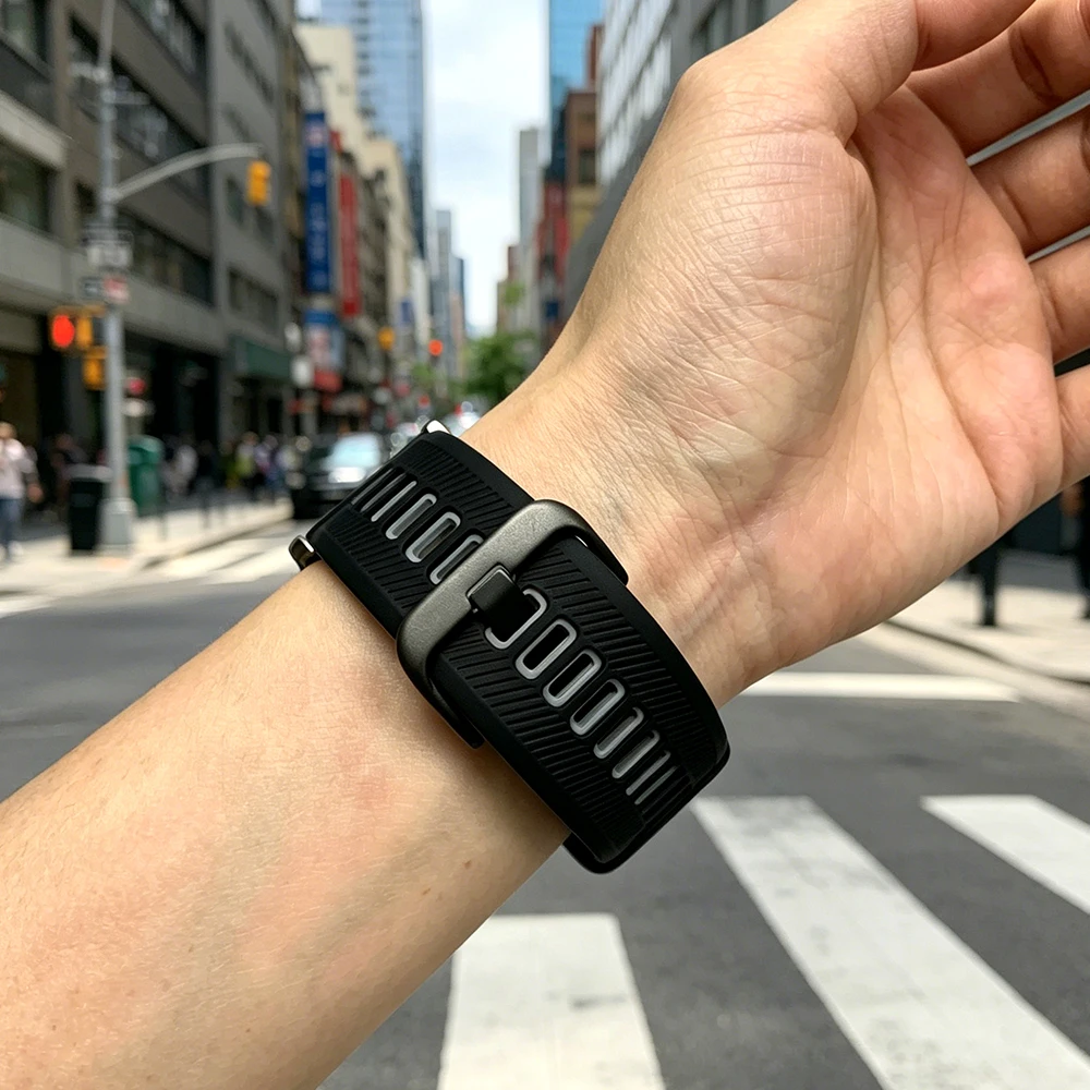 22mm Silicone Smartwatch Sport Bracelet - Soft Strap & Band Accessory