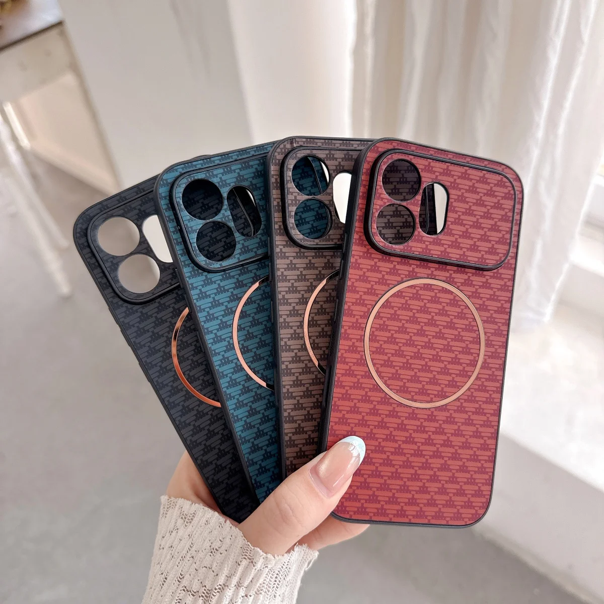 Kevlar Carbon Fiber Mountain Pattern Magnetic Case with Magsafe Wireless Charging Capability