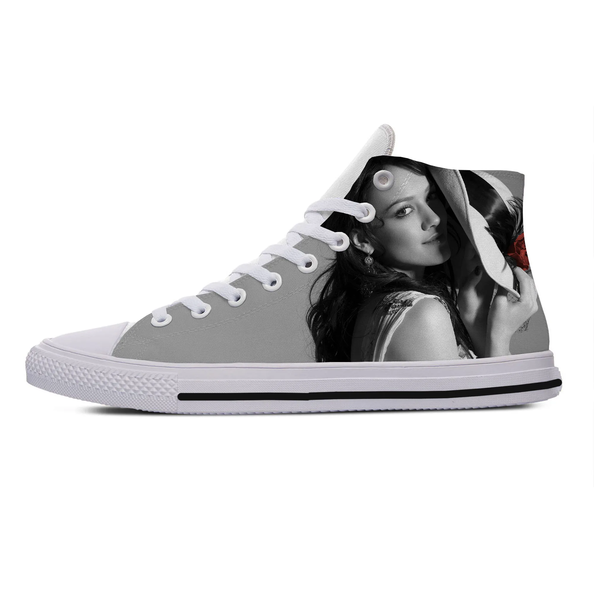 

Hot Cool Fashion Pop Summer High Quality Sneakers Handiness Casual Shoes Men Women Hilary Duff High Top Lightweight Board Shoes