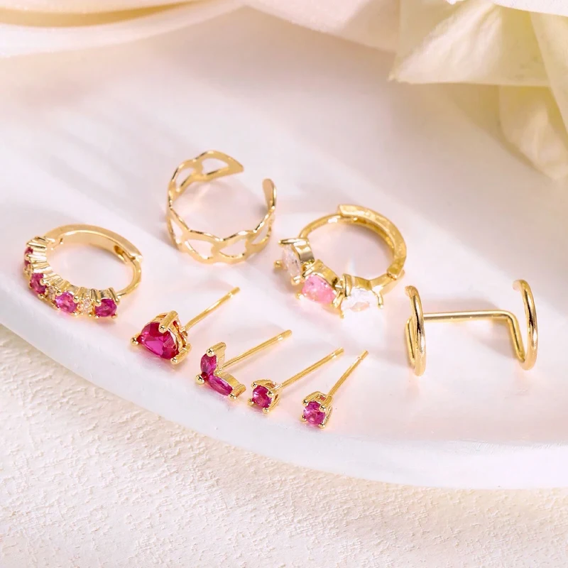 Gold Color Simple Heart Zircon Ear Cuff Clip on Earring for Women No Pierced C Shape Pink Crystal Earcuff Ear Wrap Clips Jewelry