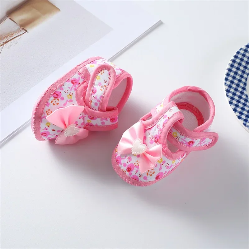 0-18months Baby Girls Flat Shoes Soft Sole Bowknot Flower Print Non-Slip Shoes For Infant Girls Indoor Outdoor First Walkers 4