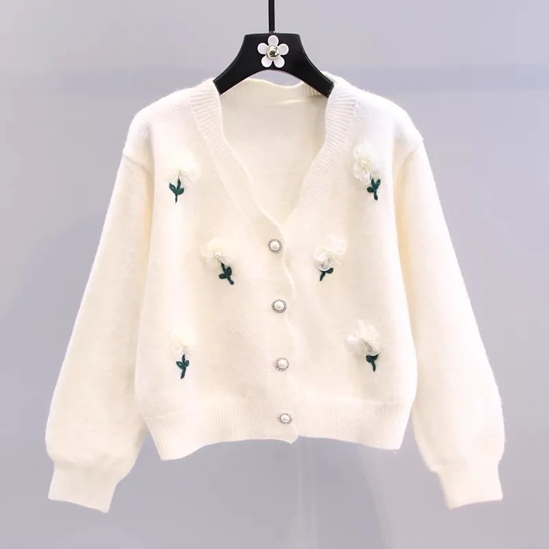 

Женский трикотажный кардиган с цветочной вышивкой и V-образным вырезом