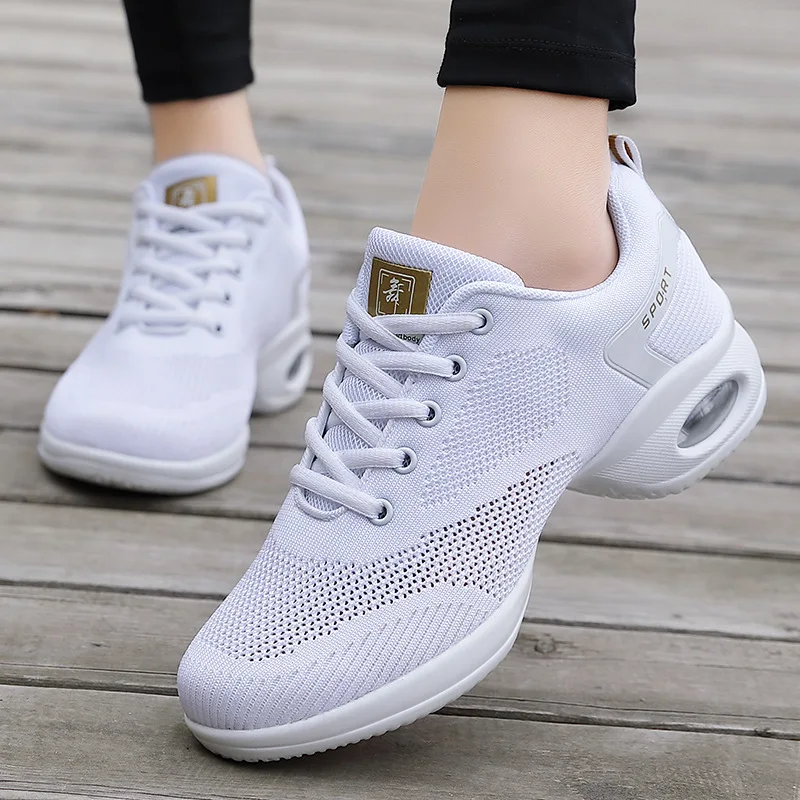 

2022 Casual Sneakers Women Jazz Dance Shoes Female White Outdoor Mesh Girls Modern Hip Hop Dancing Adult Ladies Sports Shoes