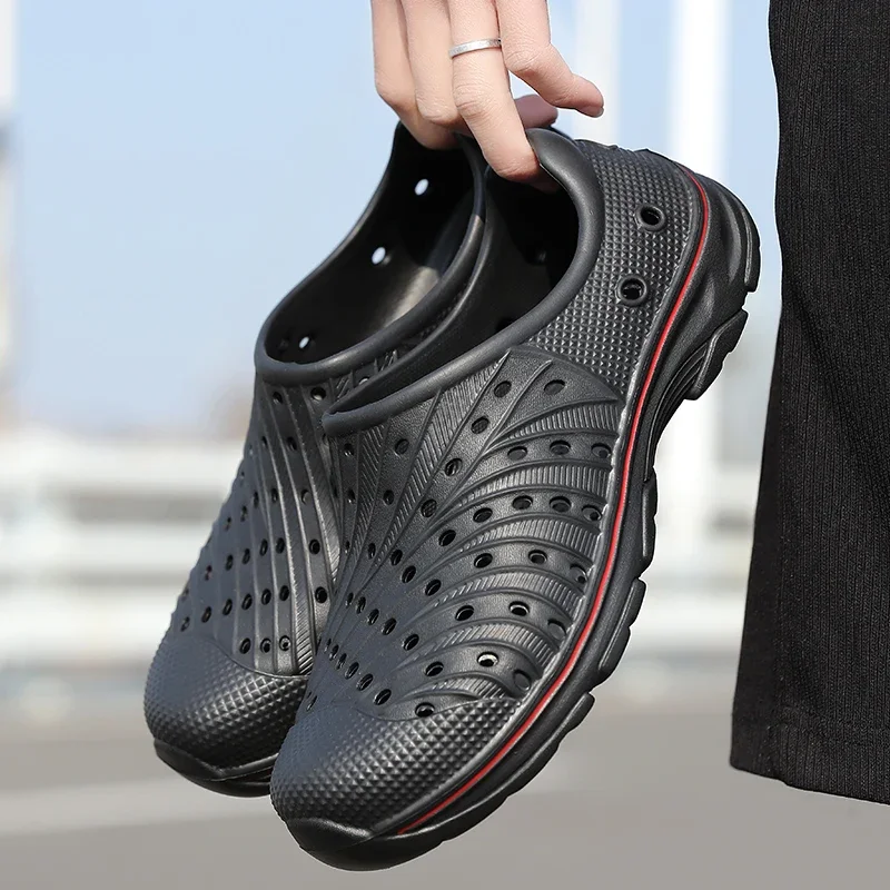 Leather Sandals Sports Slippers Hole Shoes Men's Summer Shoes Sandals Men's Outdoor Comfortable Non-slip Ripped Sandals Hollow Breathable Clogs Fashion Beach Slippers