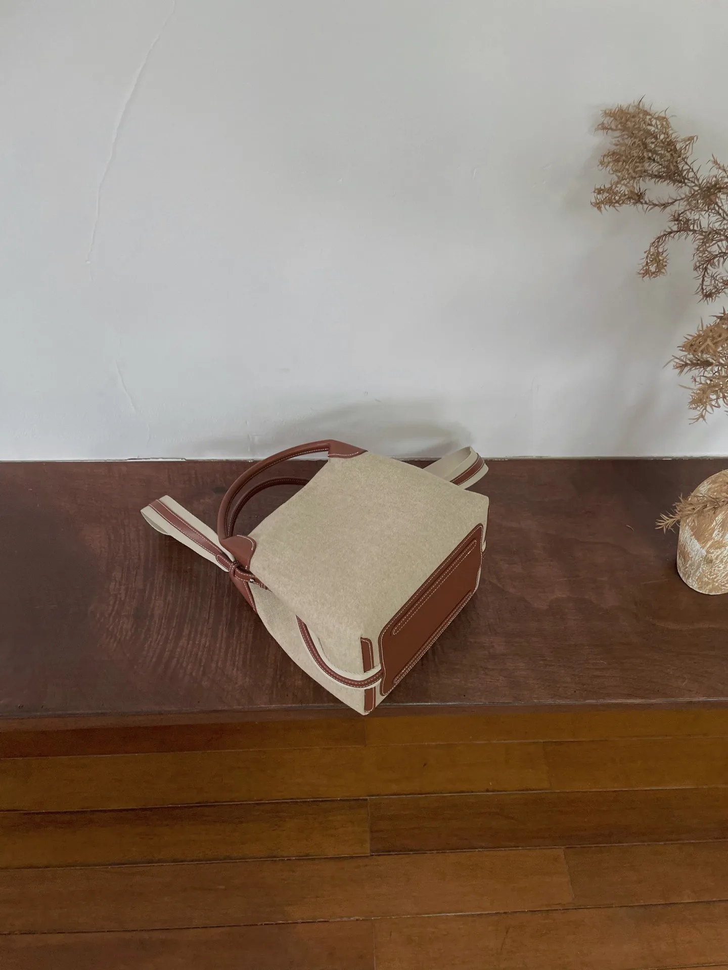 Maxdutti Leisure Large Capacity VegetableNiche Retro Cowhide Bag Design Crossbody  Basket Handbag Women