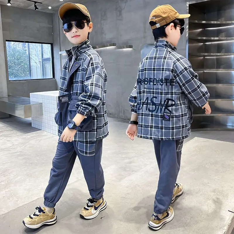 

Модная бейсбольная куртка для маленьких мальчиков, демисезонная детская зеленая Черная куртка с буквенным принтом, спортивная верхняя одежда для детей от 2 до 13 лет