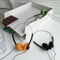 3.5MM Retro Nostalgic Earphones, MP3 Earphones, Personalized Walkman Classic Sports CD Photography Props Wired Headphones - Image 5